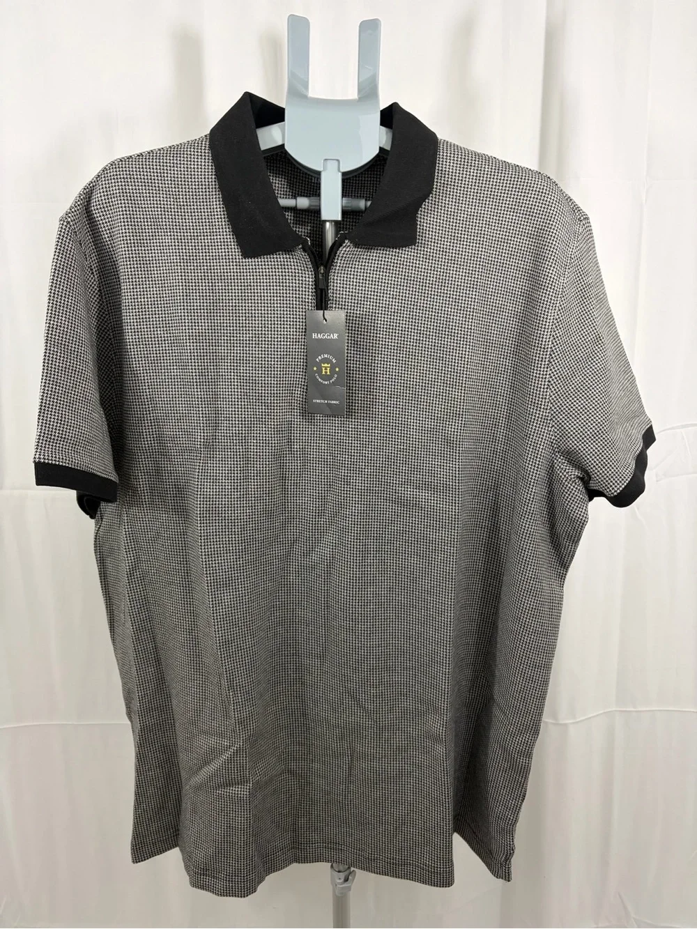 NWT Haggar Women’s Size XXL Soft Black & White Zip Up Polo
